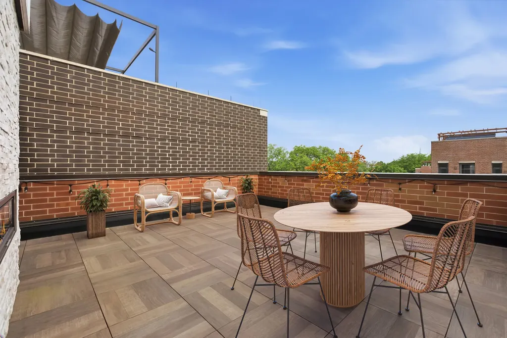 1321 West Wrightwood Avenue Chicago IL 60614