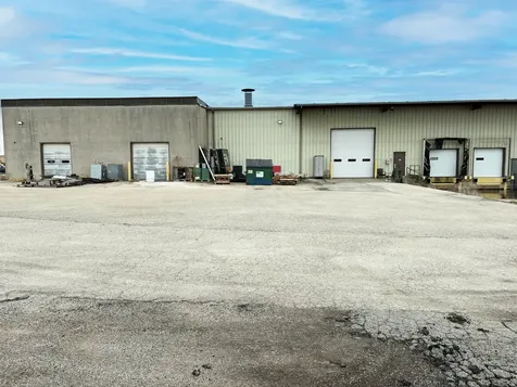1835 Lacon Drive Galesburg IL 61401