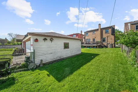 2961 West 97th Street Evergreen Park IL 60805