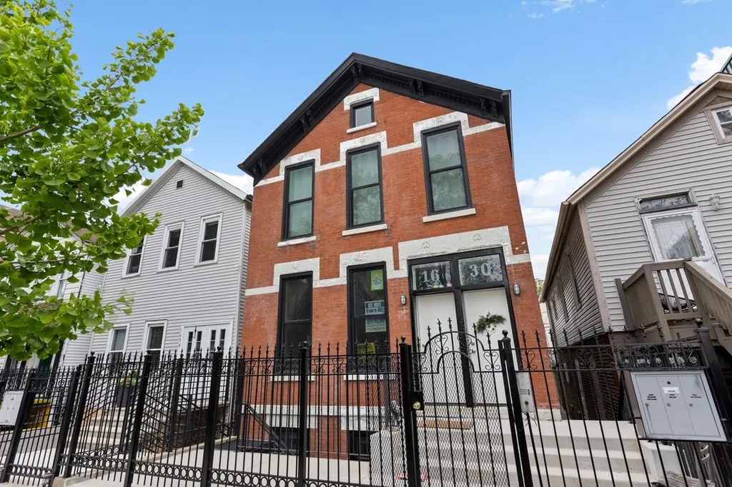 1630 West 21st Place Chicago IL 60608