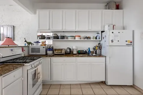 1630 West 21st Place Chicago IL 60608