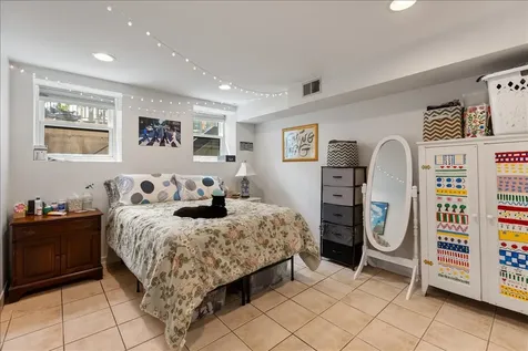 1630 West 21st Place Chicago IL 60608