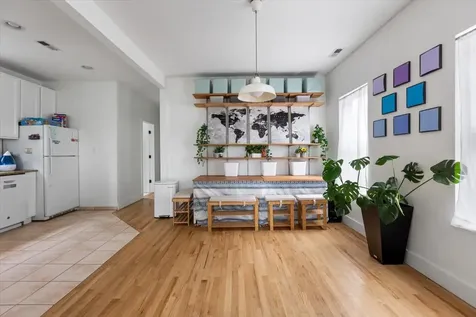1630 West 21st Place Chicago IL 60608