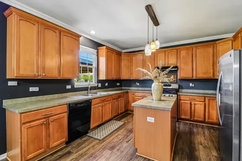 1526 Baltz Court Joliet IL 60431
