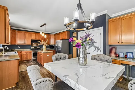 1526 Baltz Court Joliet IL 60431
