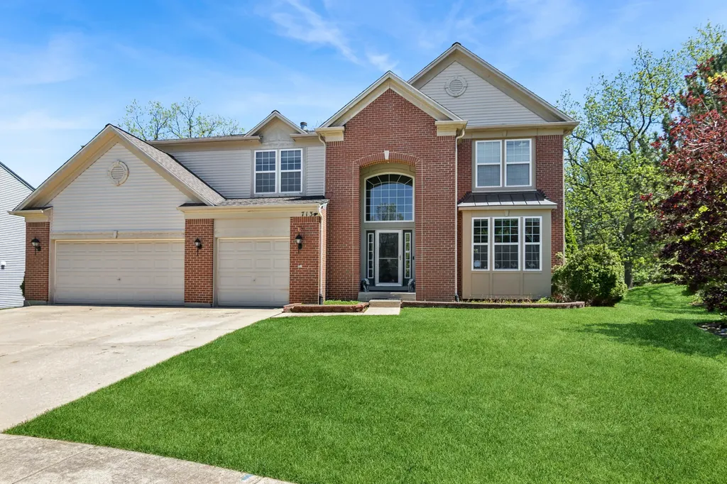 713 Blue Ridge Drive Streamwood IL 60107