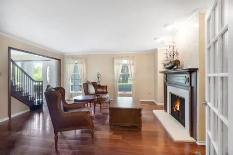 7 Willow Bay Drive South Barrington IL 60010