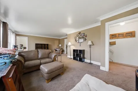 4823 South Little Drive Mchenry IL 60051