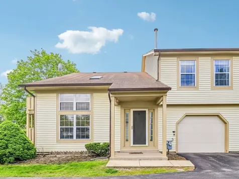 281 Whitewood Drive Streamwood IL 60107