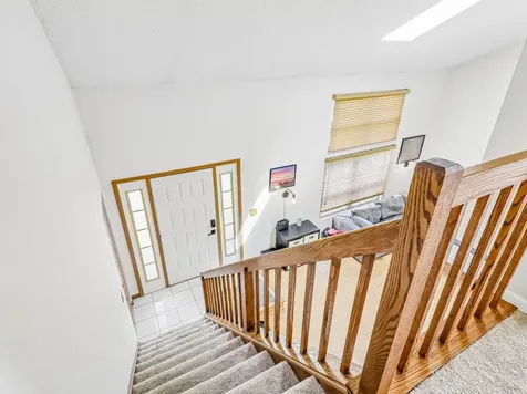 281 Whitewood Drive Streamwood IL 60107