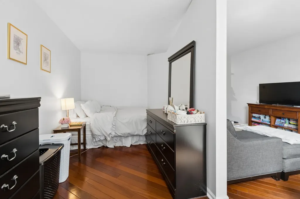 777 North Michigan Avenue Chicago IL 60611