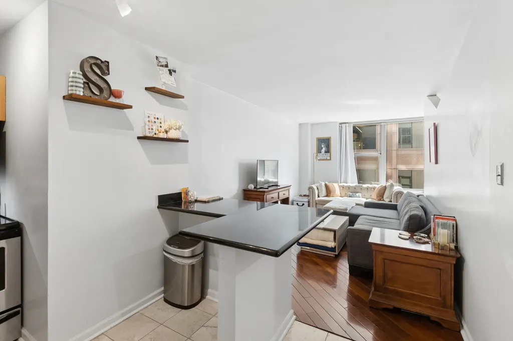 777 North Michigan Avenue Chicago IL 60611