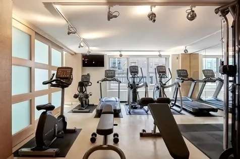 777 North Michigan Avenue Chicago IL 60611