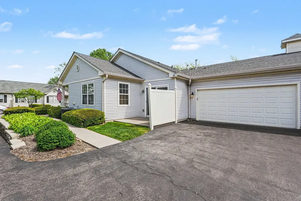 11745 River Terrace Lane Huntley IL 60142