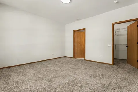 11745 River Terrace Lane Huntley IL 60142