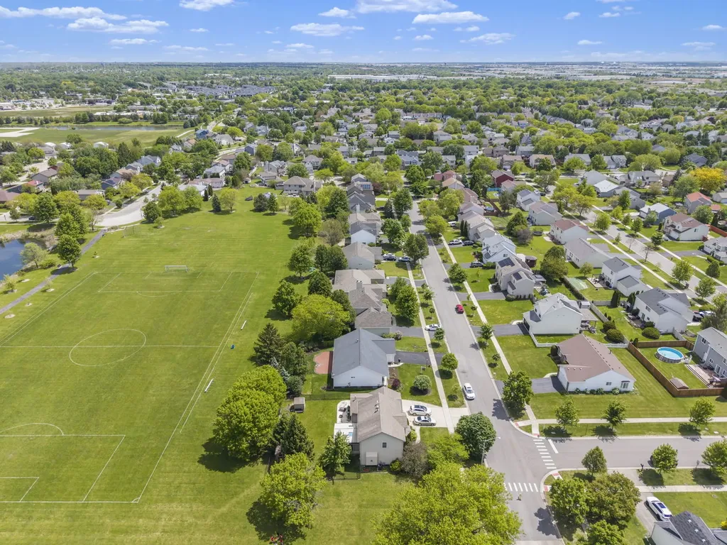 513 Pheasant Chase Drive Bolingbrook IL 60490