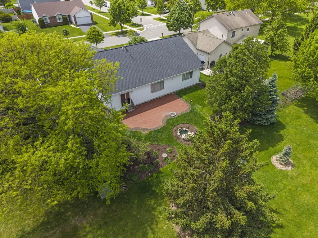 513 Pheasant Chase Drive Bolingbrook IL 60490