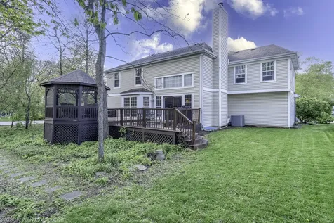 106 Wildflower Way Streamwood IL 60107