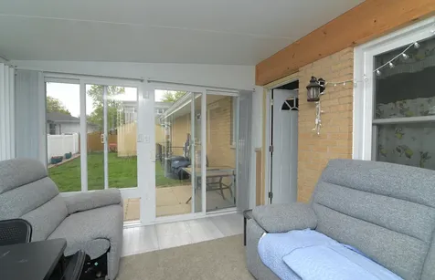 985 Idaho Street Carol Stream IL 60188