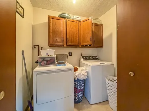 306 Willow Lane Mahomet IL 61853