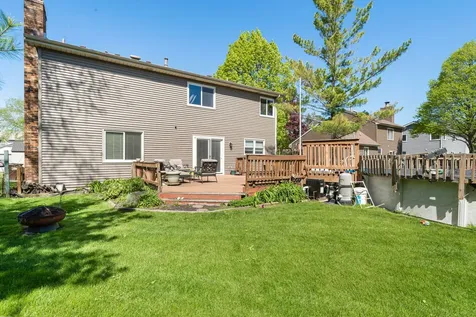 1003 Wesley Drive Crystal Lake IL 60014