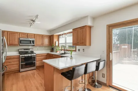 1003 Wesley Drive Crystal Lake IL 60014