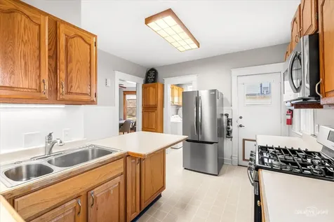 171 North Sycamore Street Hinckley IL 60520
