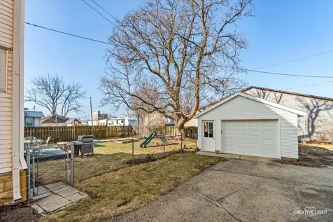 171 North Sycamore Street Hinckley IL 60520