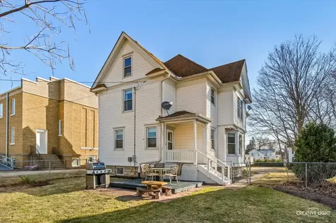 171 North Sycamore Street Hinckley IL 60520