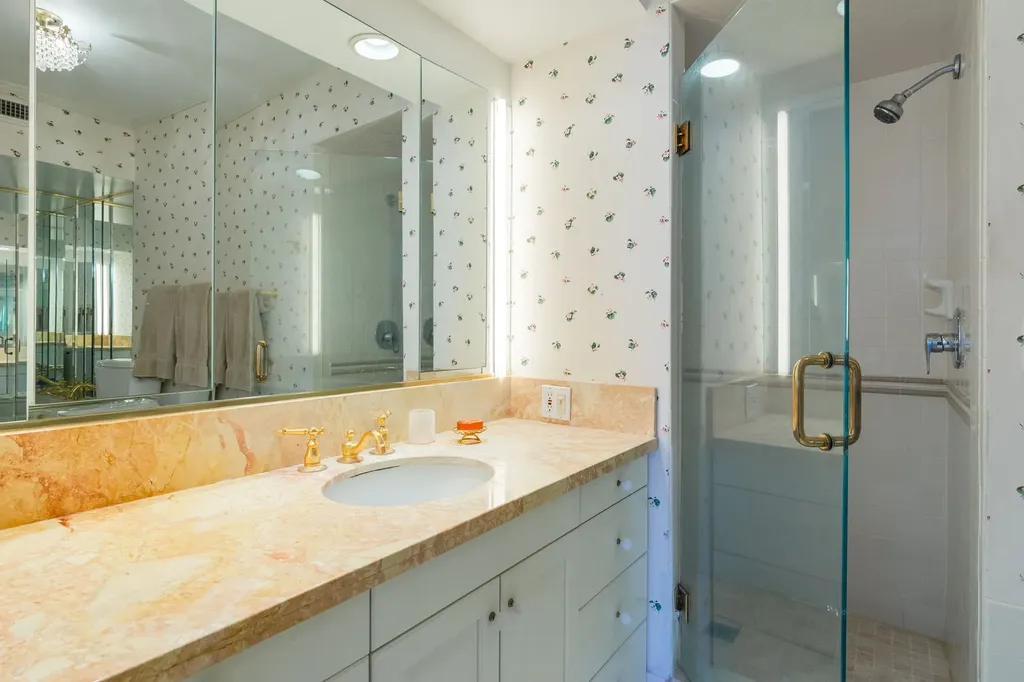 1515 North Astor Street Chicago IL 60610