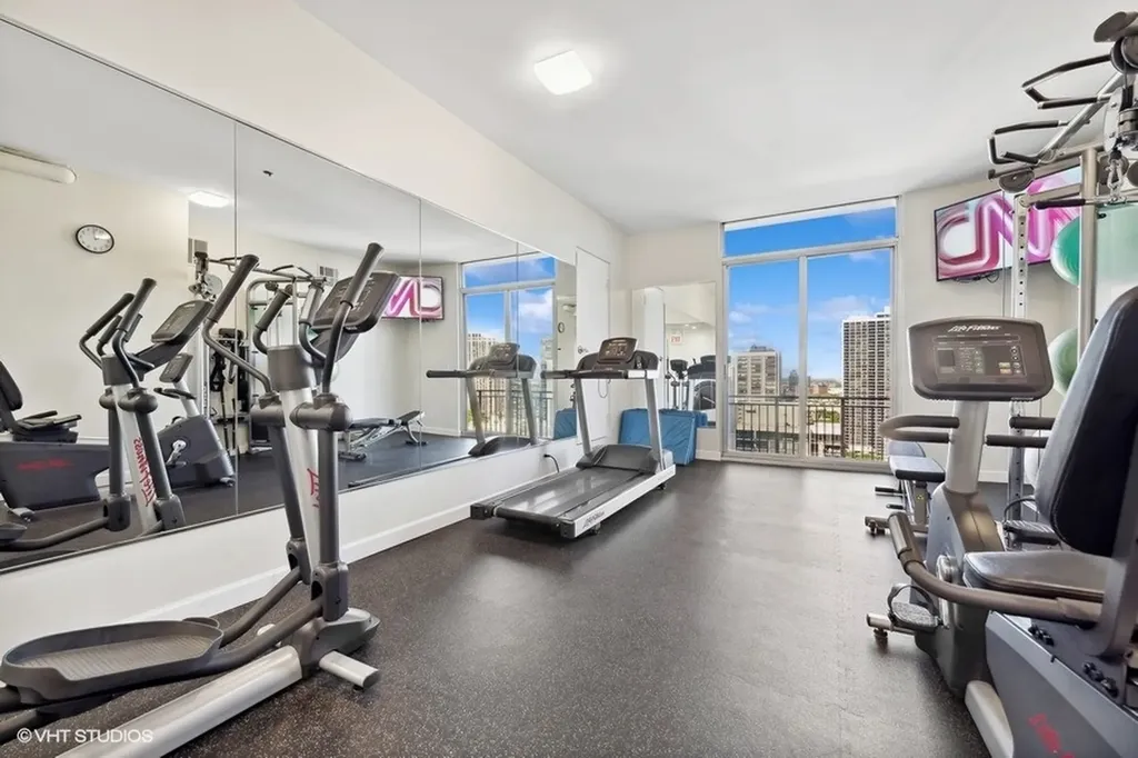 1515 North Astor Street Chicago IL 60610
