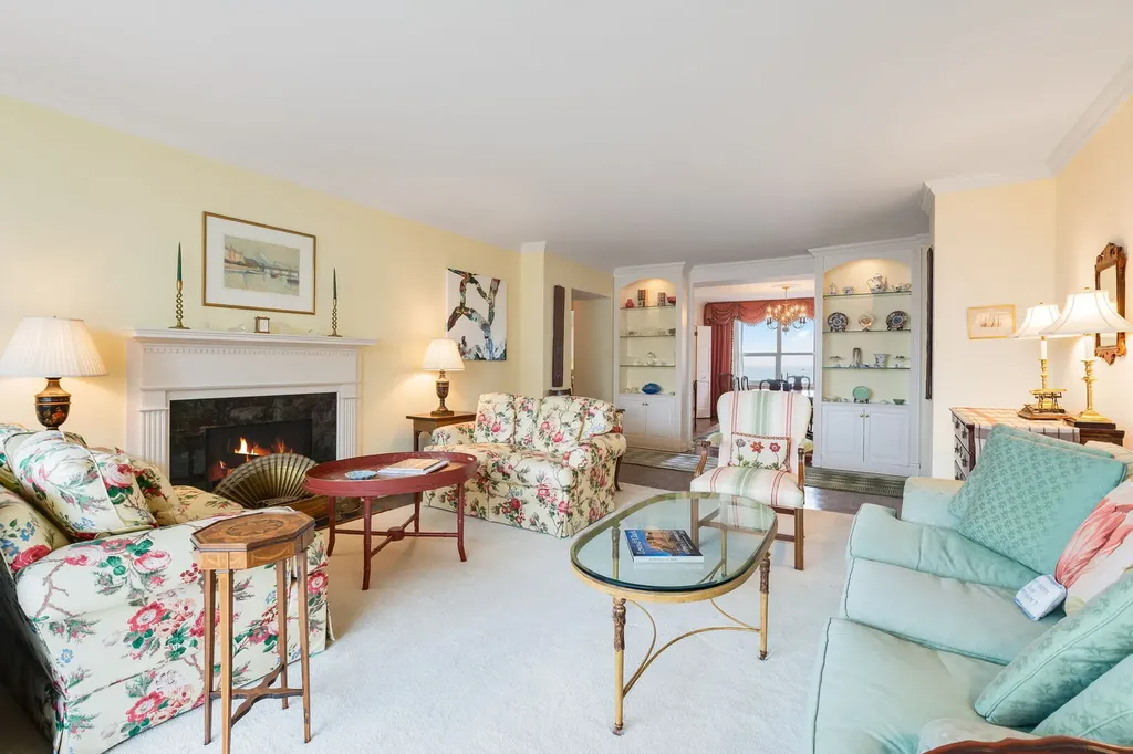 1515 North Astor Street Chicago IL 60610