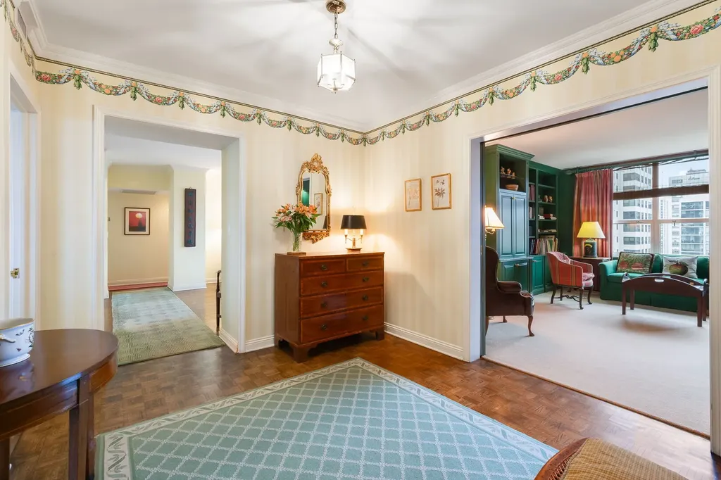 1515 North Astor Street Chicago IL 60610