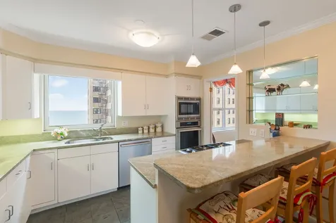 1515 North Astor Street Chicago IL 60610