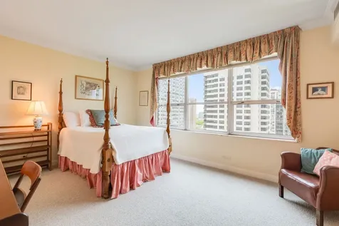 1515 North Astor Street Chicago IL 60610