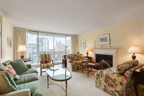 1515 North Astor Street Chicago IL 60610
