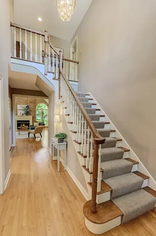 28 Lake Ridge Club Drive Burr Ridge IL 60527