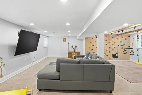 1229 Maple Avenue Berwyn IL 60402