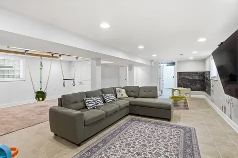 1229 Maple Avenue Berwyn IL 60402