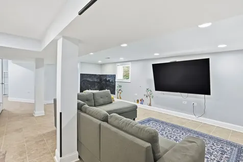 1229 Maple Avenue Berwyn IL 60402