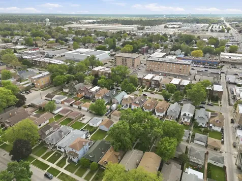 1229 Maple Avenue Berwyn IL 60402