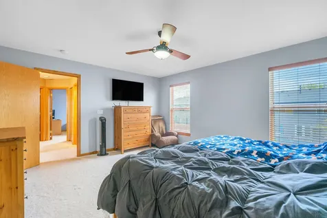 9712 Bennington Drive Huntley IL 60142