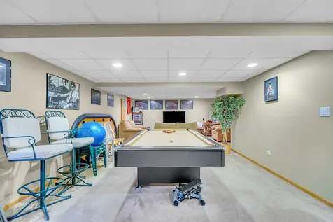 9712 Bennington Drive Huntley IL 60142