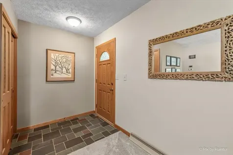5284 Lawrence Drive Kirkland IL 60146