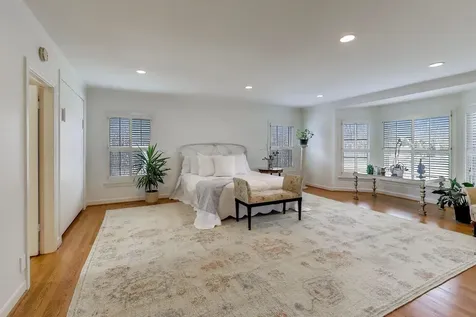 1135 Buttonwood Lane Northbrook IL 60062