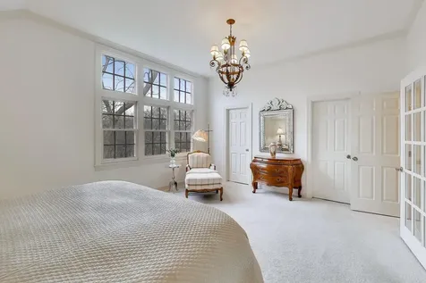 1135 Buttonwood Lane Northbrook IL 60062