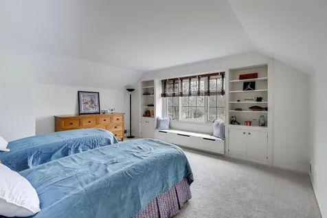 1135 Buttonwood Lane Northbrook IL 60062
