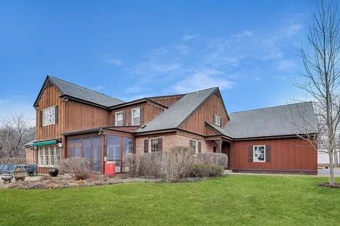 1135 Buttonwood Lane Northbrook IL 60062