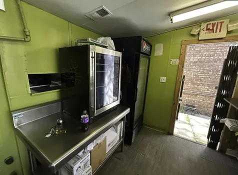 11028 South Halsted Street Chicago IL 60628