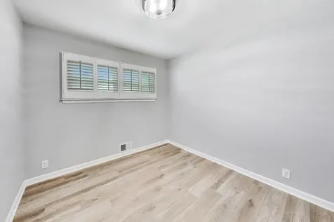 321 North Fairview Avenue Mount Prospect IL 60056
